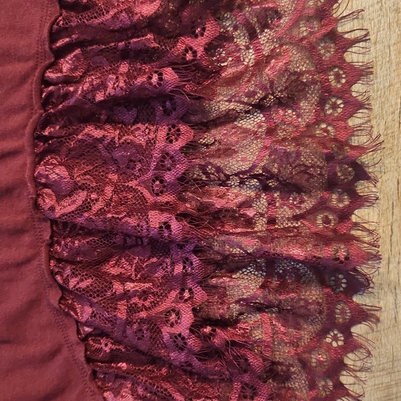 Guess Long Sleeve Sweater. Girls Size M - Picture 2 of 5